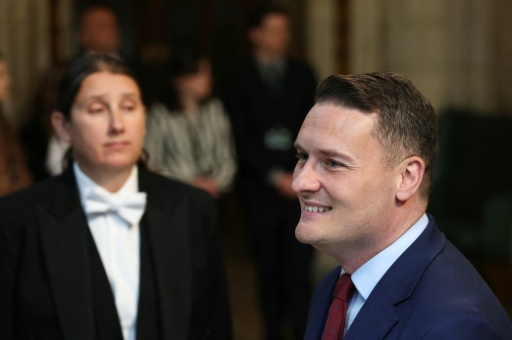 Wes Streeting named new UK defence minister