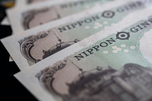 Asian markets extend rally as traders assess US Treasuries pledge