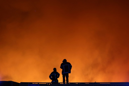 Un incendie d'une grande virulence à Le Porge en Gironde, le 23 juillet 2026 — ROMAIN PERROCHEAU / AFP