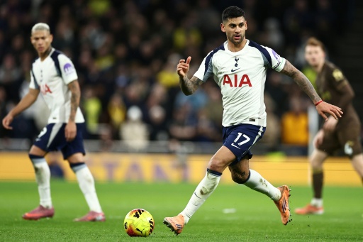 روميرو يؤكد رحيله عن توتنهام وسط اقترابه من الانتقال إلى أتلتيكو مدريد