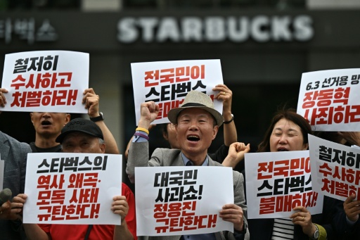 South Korean school baseball team suspended over 'Tank Day' chants