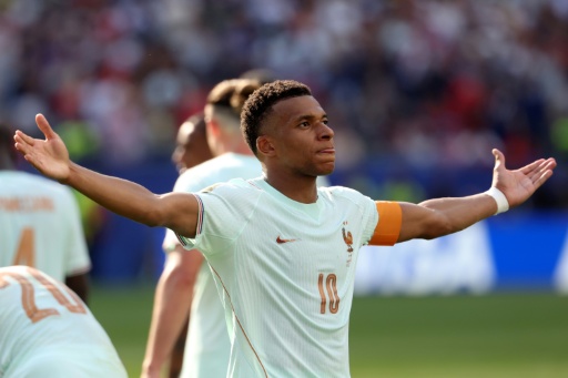 La imparable Francia ya tiene rival en semis: España, que dinamitó a Bélgica