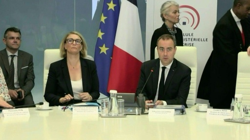 Canicule: Sébastien Lecornu préside une nouvelle cellule interministérielle de crise