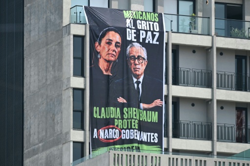 Mexican governor wanted on US drug charges returns to job
