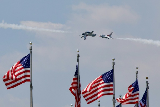 A US Air Force Thunderbirds demonstration squadron flies over Washington ahead of the July 4 holiday, which will include multiple military flyovers