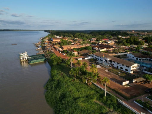 The Bolivian town of Guayaramerin, which lies just across an Amazon tributary from Brazil, is a gateway to the South American interior for Brazilian drug traffickers — AIZAR RALDES / AFP