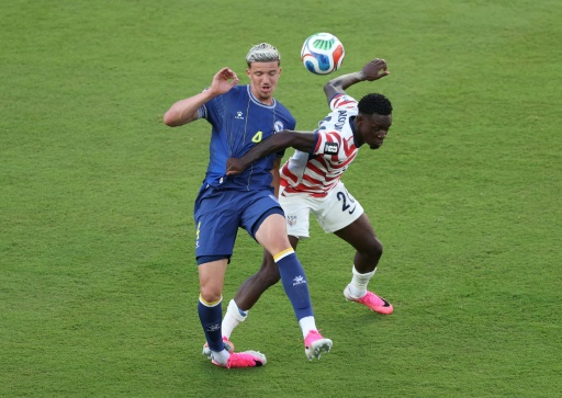 Fifa rejeita recurso da Bélgica contra revogação da suspensão de Balogun