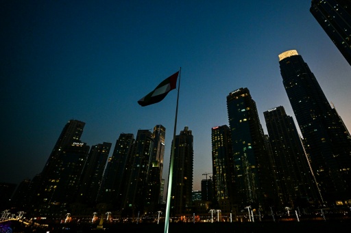 متسلقة إماراتية تصبح أصغر شخص عربي يصل إلى ارتفاع يتجاوز 7000 متر بعد تسلّق جبل لينين