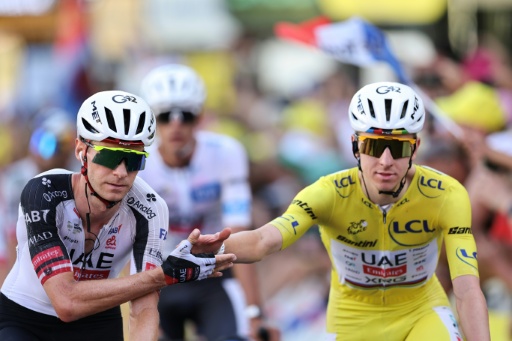 Pogacar sweating on Yates's fitness ahead of Tour Queen stage