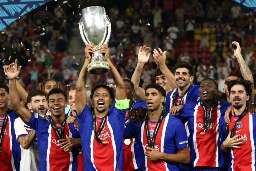 Foot: Le PSG lance sa saison en remportant la Supercoupe d'Europe contre Aston Villa (2-1)