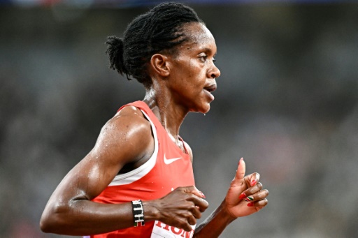 Kipyegon quiere "recuperar la confianza" en Mónaco tras su lesión
