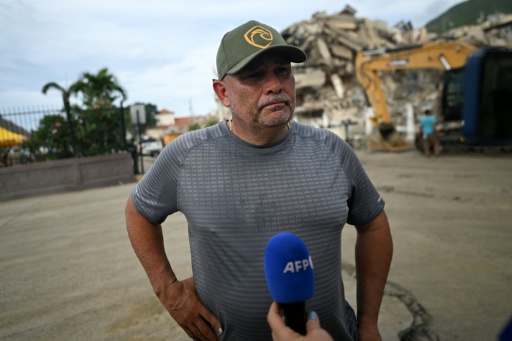 Exgrandeliga busca a su hija y esposa en un hotel devastado por sismos en Venezuela