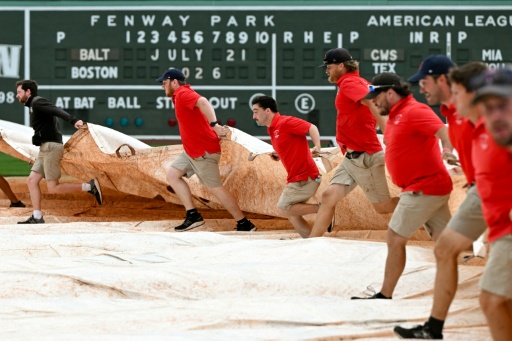 Rainout keeps Red Sox MLB win streak at 14 with two games Wednesday
