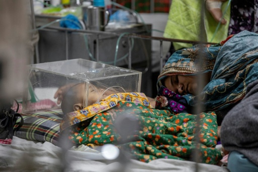 Bangladesh measles outbreak drives families into debt: aid groups