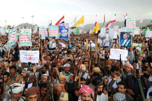 Los rebeldes hutíes matan a más de 60 soldados de las fuerzas gubernamentales en Yemen