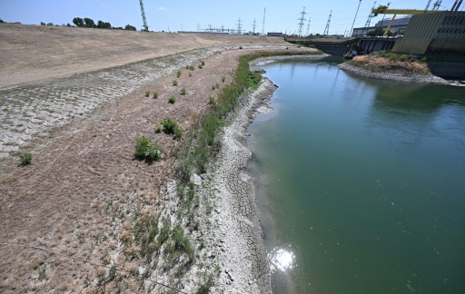 Hungría apaga su única central nuclear debido a falta de agua en el Danubio