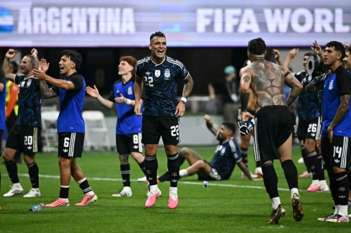 'Sonhei com isso', diz Lautaro Martínez sobre gol da vitória da Argentina