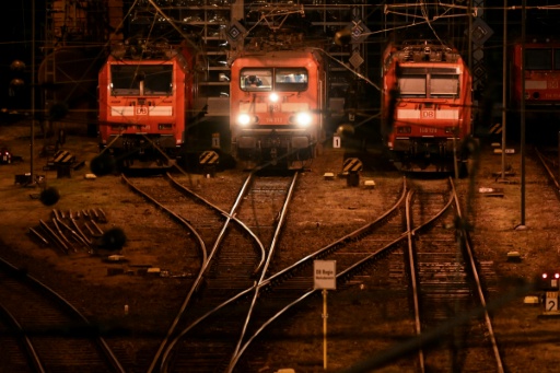 Niedrigwasser: Deutsche Bahn will alte Güterwaggons wieder in Betrieb nehmen