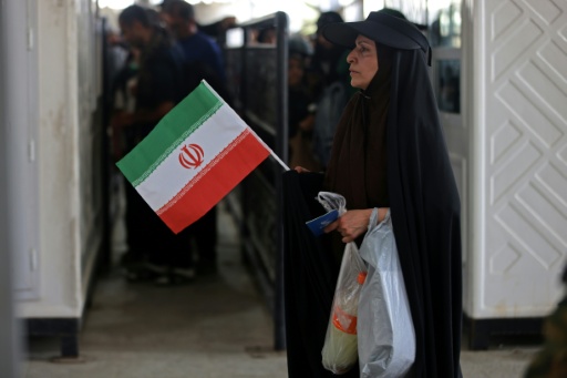 Irán reivindica ataques contra una base de EEUU en Kuwait y dos petroleros