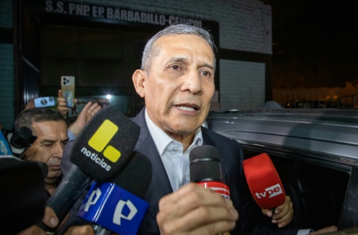 Humala é solto após anulação de sentença no Peru