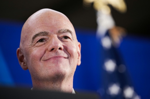 Infantino verteidigt sich: "Eine Chance, keine Verpflichtung"