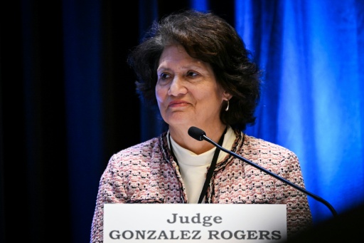 La juge Yvonne Gonzalez Rogers, lors d'une table ronde à la réunion annuelle de printemps de l'American Bar Association (ABA) consacrée au droit de la concurrence, à Washington, le 2 avril 2025 — Drew ANGERER / AFP