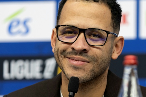 Ligue 1: le PFC met fin à l'aventure Kombouaré et tente le pari Rosenior