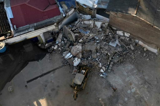 'Adoravam salsa', diz primo da única sobrevivente de família devastada por terremoto na Colômbia