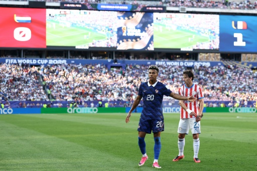 Le Français Désiré Doué lors de la victoire de l'équipe de France contre le Paraguay en 8e de finale de Coupe du monde au Philadelphia Stadium le 4 juillet 2026