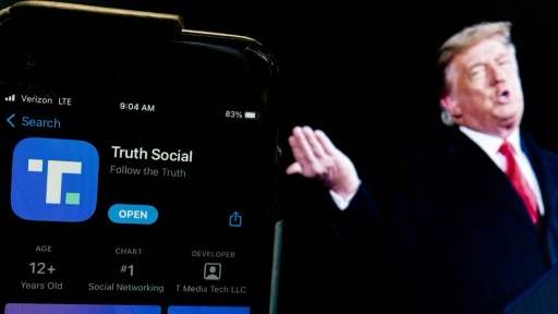 Trump é processado por vender acesso preferencial a publicações da Truth Social