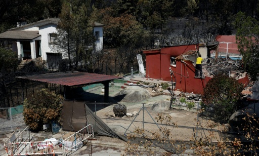 Una casa destruida por un incendio en la localidad española de Pelayos de la Presa, a unos 65 kilómetros al oeste de Madrid, en una imagen del 29 de julio de 2026 — Pierre-Philippe Marcou / AFP