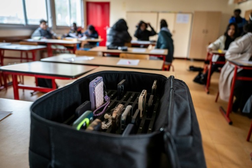 France readies high school phone ban for next month