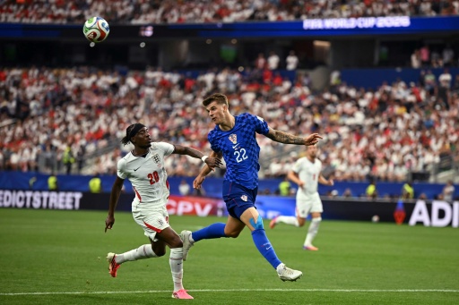 Brighton sign Croatia defender Veskovic for record fee