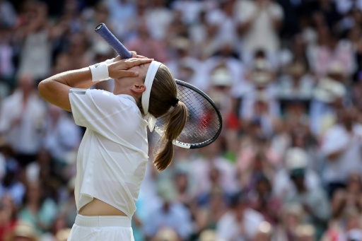 Muchova y Noskova disputarán una final femenina 100% checa en Wimbledon