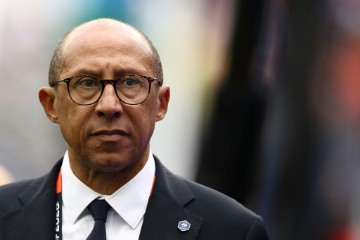 Foot: le successeur de Deschamps connu mardi 28 juillet, Zidane grand favori