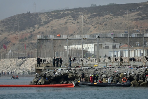 Hundreds of minors sleep rough in Ceuta migrant crisis
