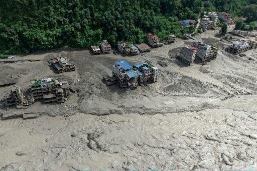 Unas inundaciones causan 8 muertos en Nepal y "numerosas víctimas" en el Tíbet chino