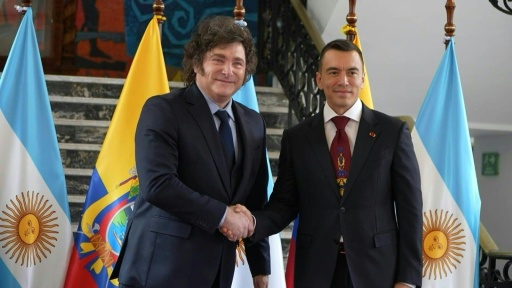 Argentina declara "grupos terroristas" a tres organizaciones criminales de Ecuador
