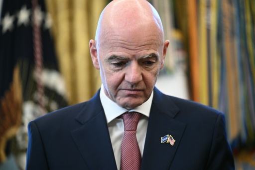 El presidente de la FIFA, Gianni Infantino, durante una reunión en la Casa Blanca sobre el Mundial 2026, el 17 de noviembre de 2025 — Brendan SMIALOWSKI / AFP