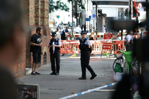 Vier Menschen in London niedergestochen - eine Frau festgenommen