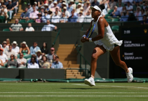 Naomi Osaka se classifica pela primeira vez às oitavas de Wimbledon