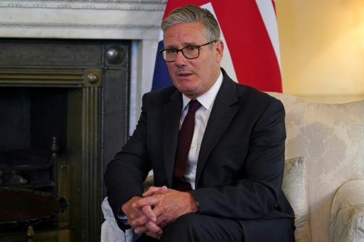 WM: Englands Premierminister verlängert Pub-Öffnungszeiten
