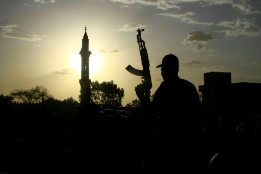Surrounded by militias, Sudanese fear endless cycle of war