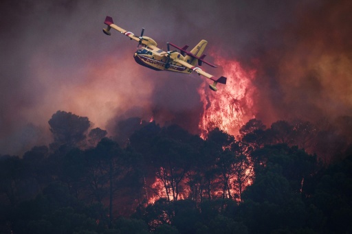 Deadly wildfires in Europe force thousands to flee
