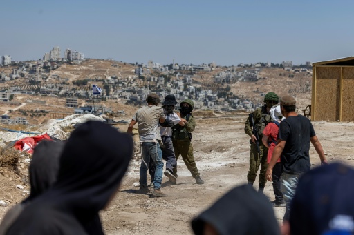 Cisjordanie: des journalistes de l'AFP agressés par des colons israéliens