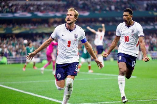 Inglaterra resiste com um a menos, vence México (3-2) e vai enfrentar Noruega nas quartas da Copa