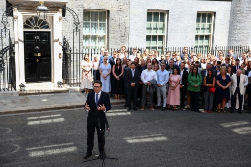 UK PM Burnham unveils energy tax cut, tells ministers to cut living costs
