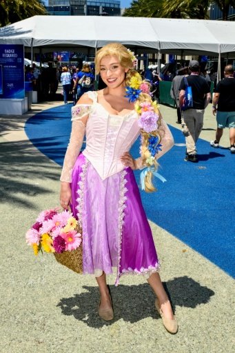 Fans de Disney asisten a la convención D23 en Anaheim, California, el 14 de agosto de 2026 — Jerod Harris / AFP