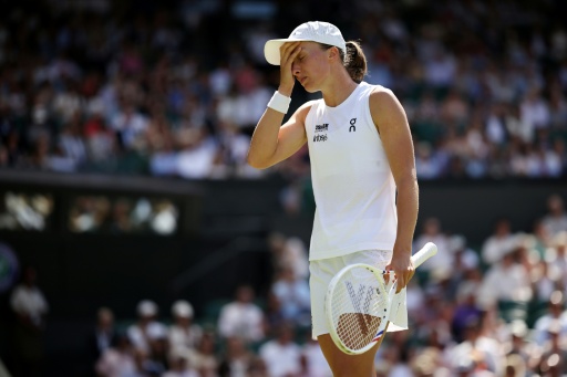 Atual campeã, Iga Swiatek cai na terceira rodada de Wimbledon