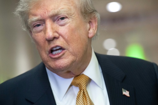 Trump reforça que cessar-fogo 'terminou', mas aceita negociar com Irã